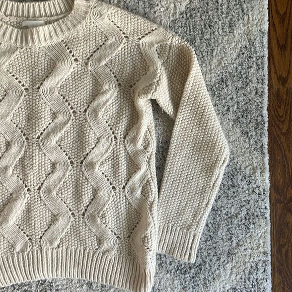 H&M Cream Off White Knit Oversized Crewneck Sweater Size XS - Picture 4 of 7